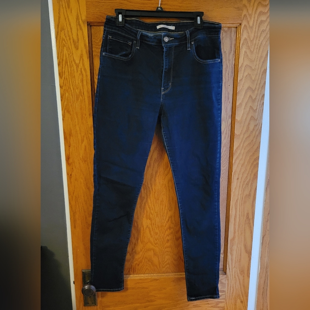 Levi's 721 high rise skinny sz 32